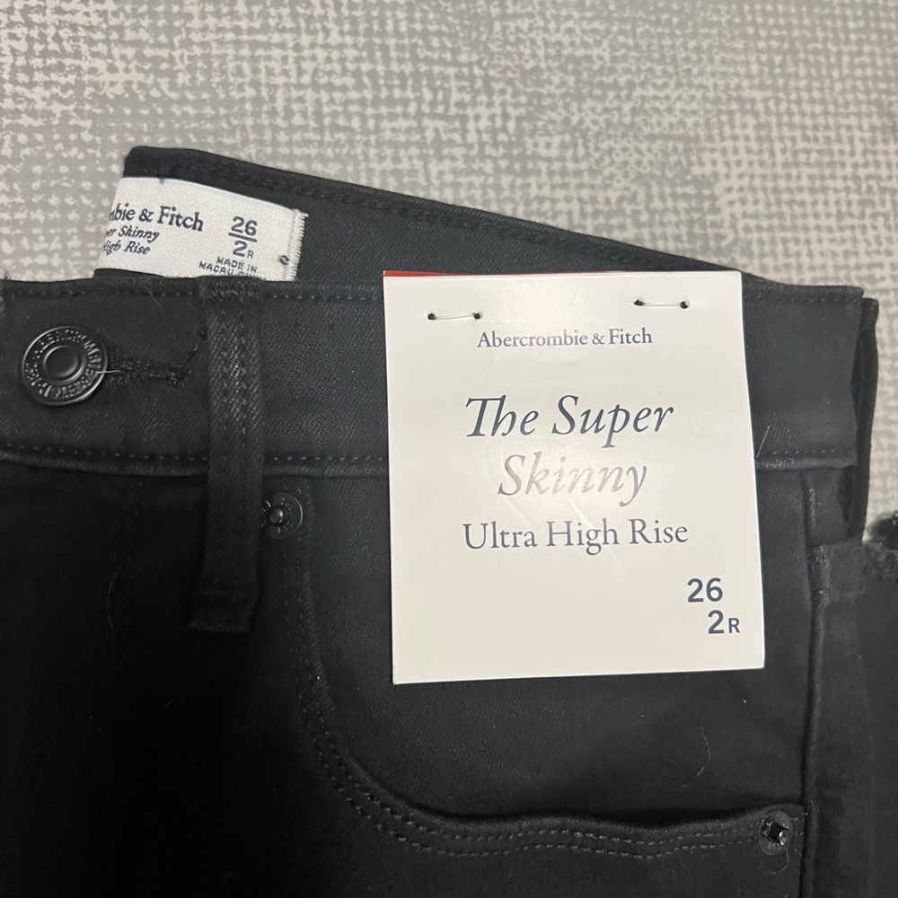 Abercrombie & Fitch jeans